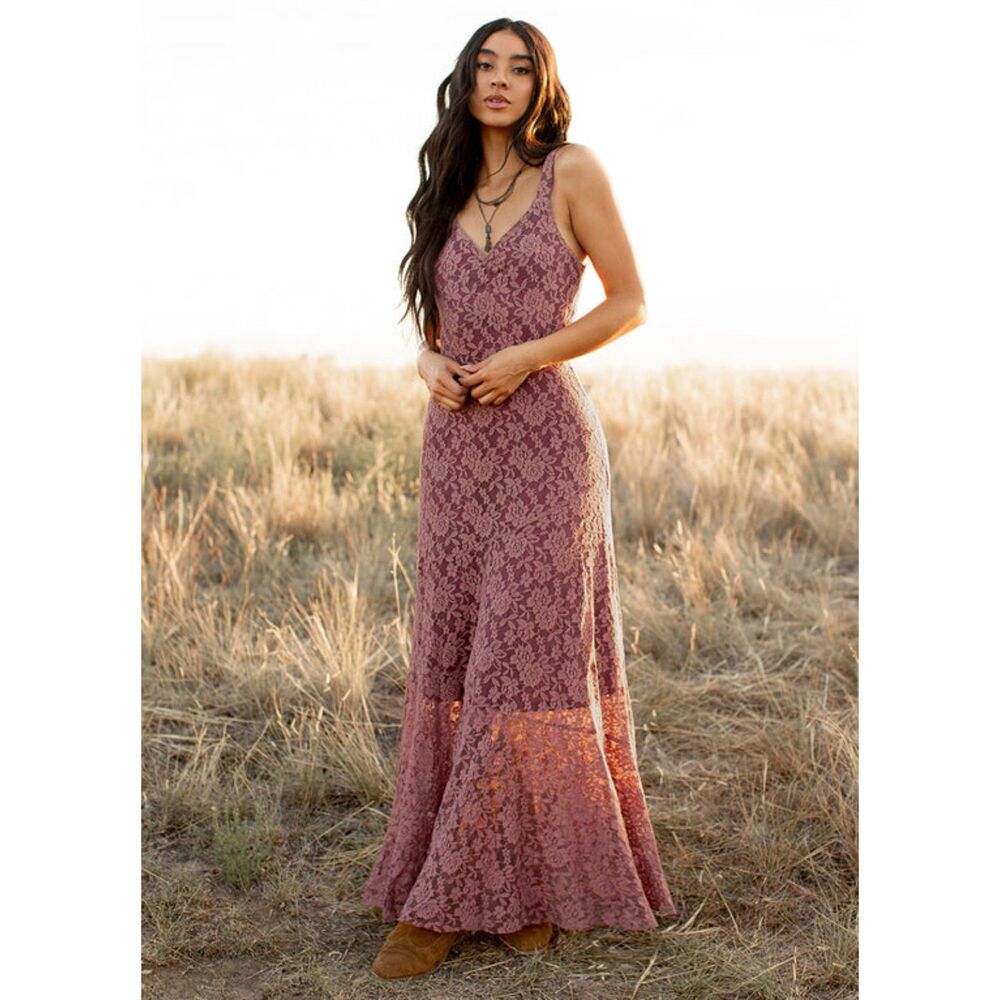 Joyfolie Mauve Lace Maxi Dress